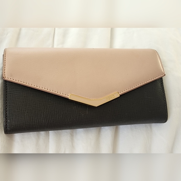 Fendi Women’s Bicolor Leather Continental Wallet – Blush & Black with Gold-Tone - Picture 1 of 10